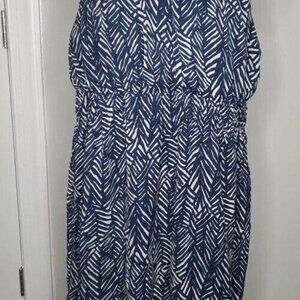 MERONA Bow Neck Halter Fit Flare Sleeveless Graphic Print Dress Size Small.